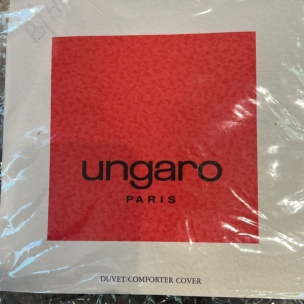 Ungaro Paris New King Duvet Comforter Cover Venetian Nights 105” x 95”